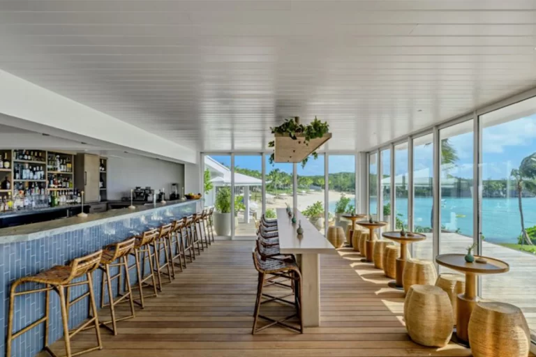 Freedom Restaurant & Sushi Bar