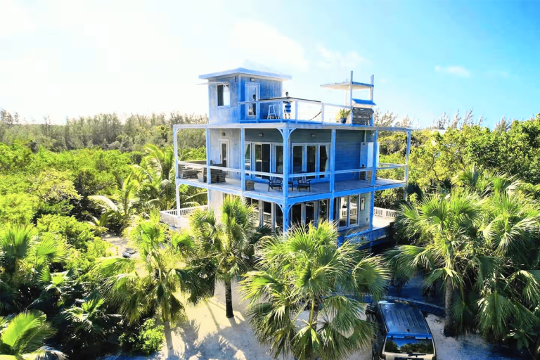 Lazy Turtle Beach House