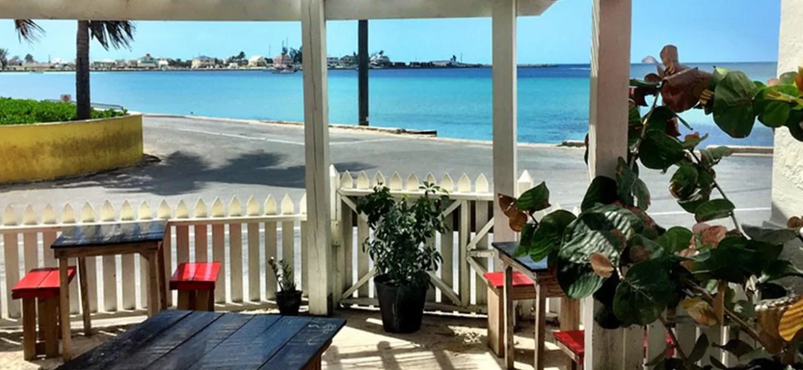 Unka Genes Restaurant Eleuthera